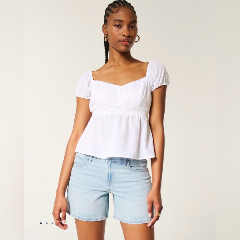 Hollister Low-Rise Light Wash Baggy Denim Carpenter Shorts 5"
